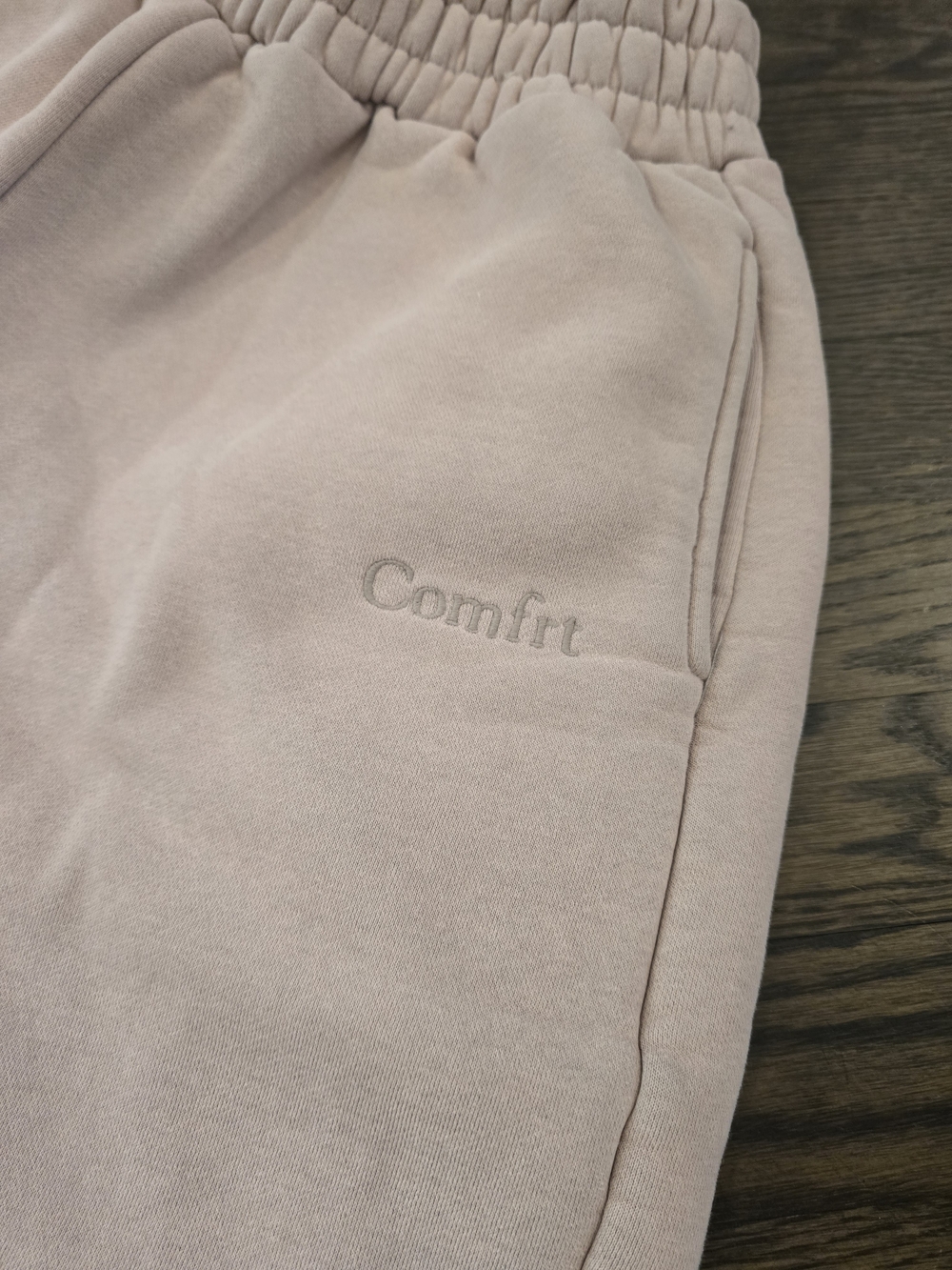 Comfrt Oversized Sweatpants, Medium